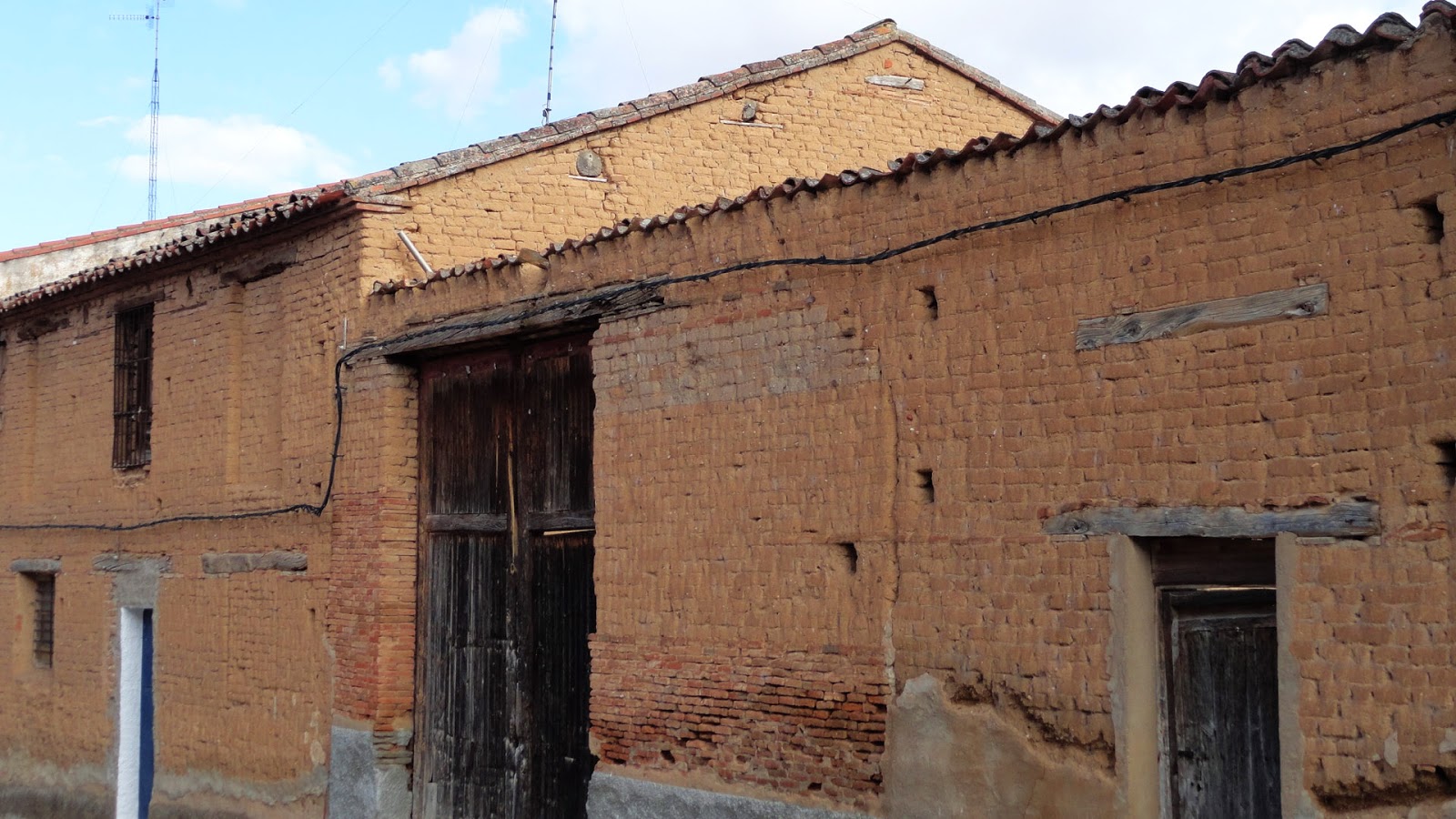 Casa Rural Calderón de Medina: El adobe, un material de construcción típico  de la zona