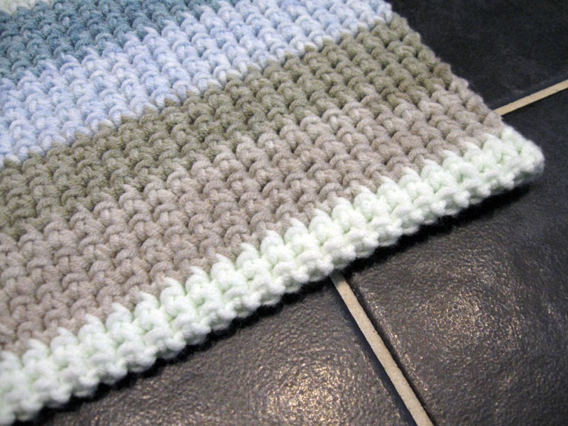 みんな違ってあたりまえ: 細編みで編む分厚い編地のマット