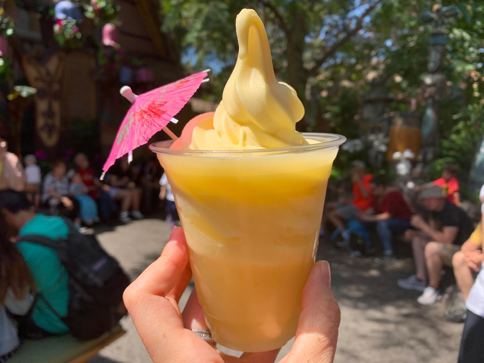 Tips on finding the best Disneyland Dining..& my faves! Stained with