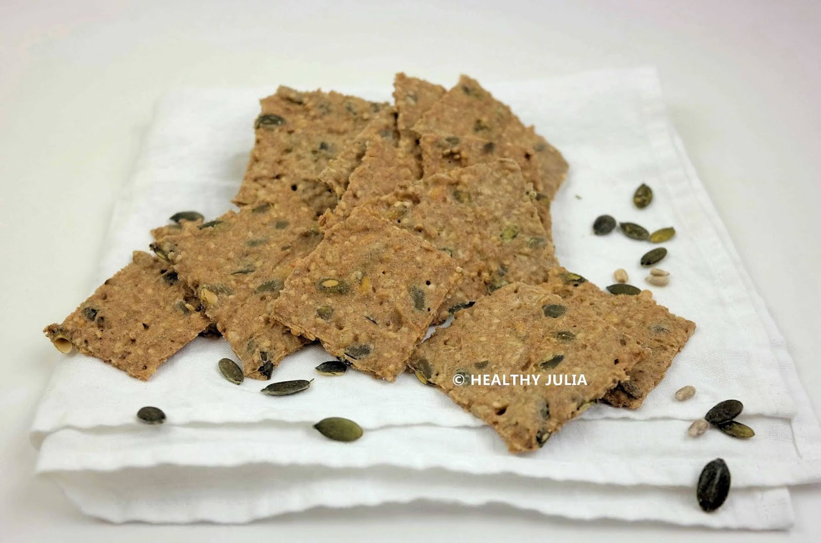 CRACKERS AU SARRASIN ET GRAINES VEGAN Healthy Julia