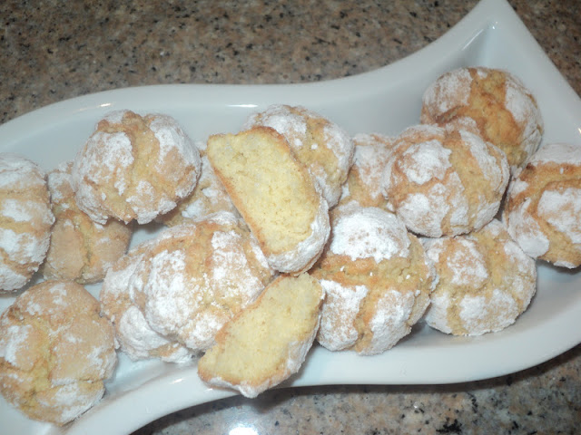  PASTAS DE ALMENDRA CON AROMA DE AZAHAR 