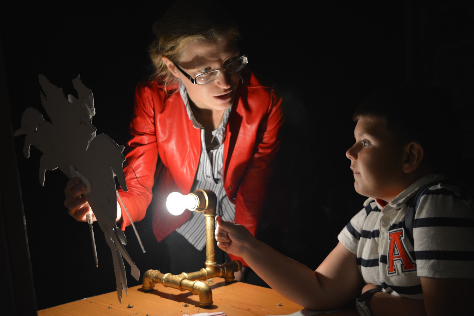 театр теней