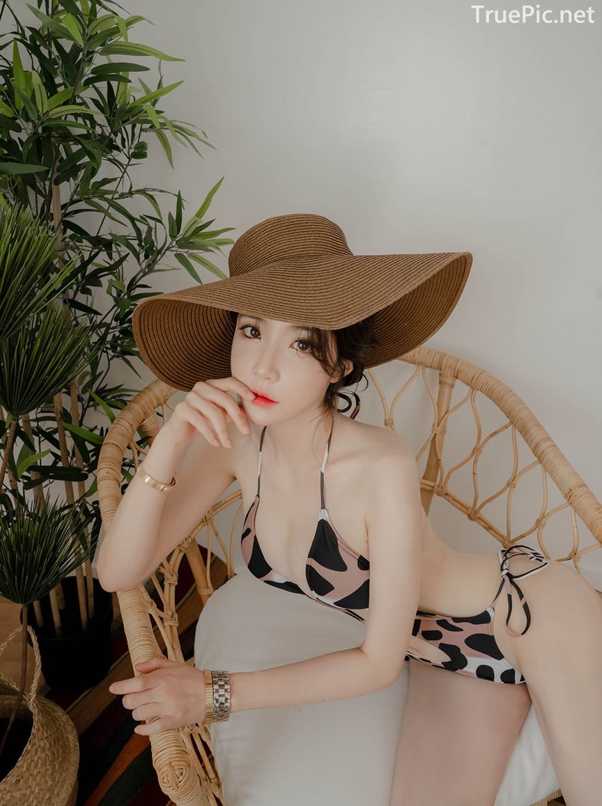 Korean model and fashion - Yoo Gyeong - Animal Print Lingerie