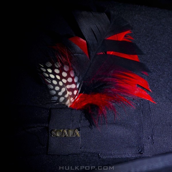 Master Class, Darley – Floor Blues – Single