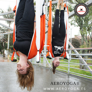 yoga en el aire