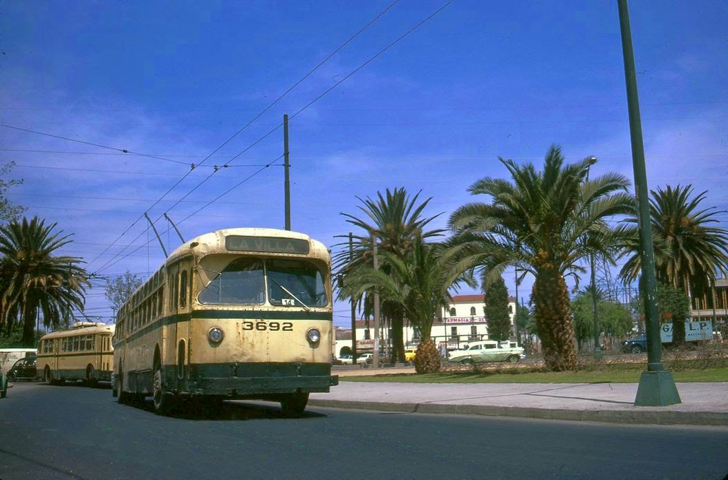 transpress nz trolley buses in Mexico city, 1971