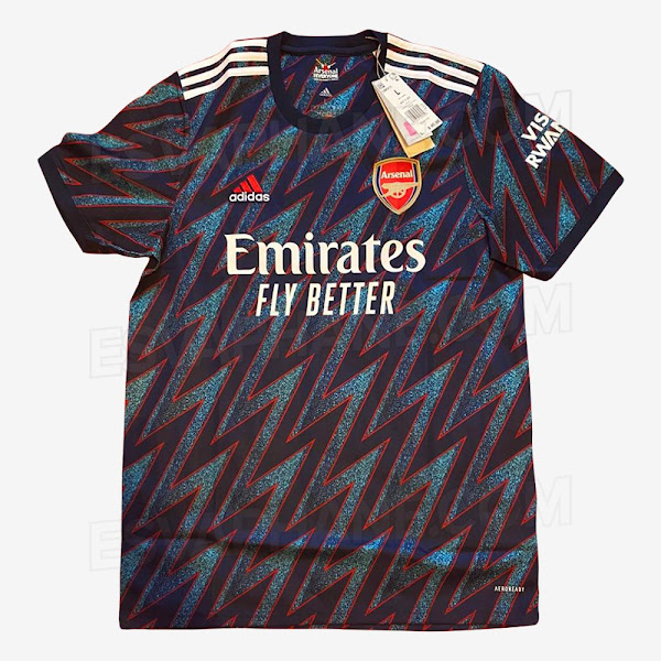 Gefälschtes Adidas Arsenal 21-22 Drittes Trikot geht viral - Nur Fussball