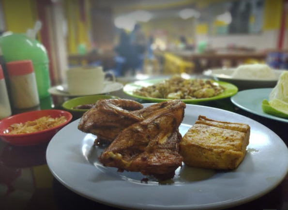 5 Rekomendasi Tempat Makan di Cirebon ~ Oh Si Sumayyah!