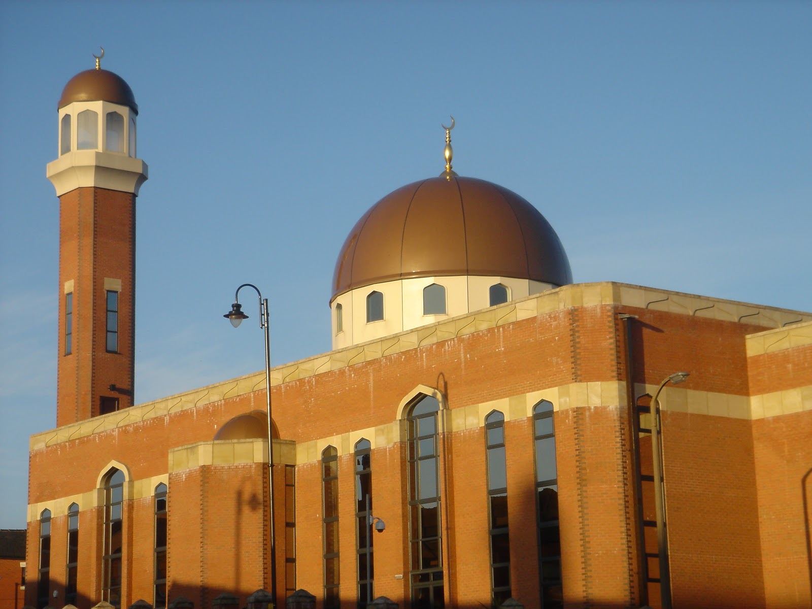 Gereja menjadi Masjid di Bumi Eropah | The Beauty of Islam