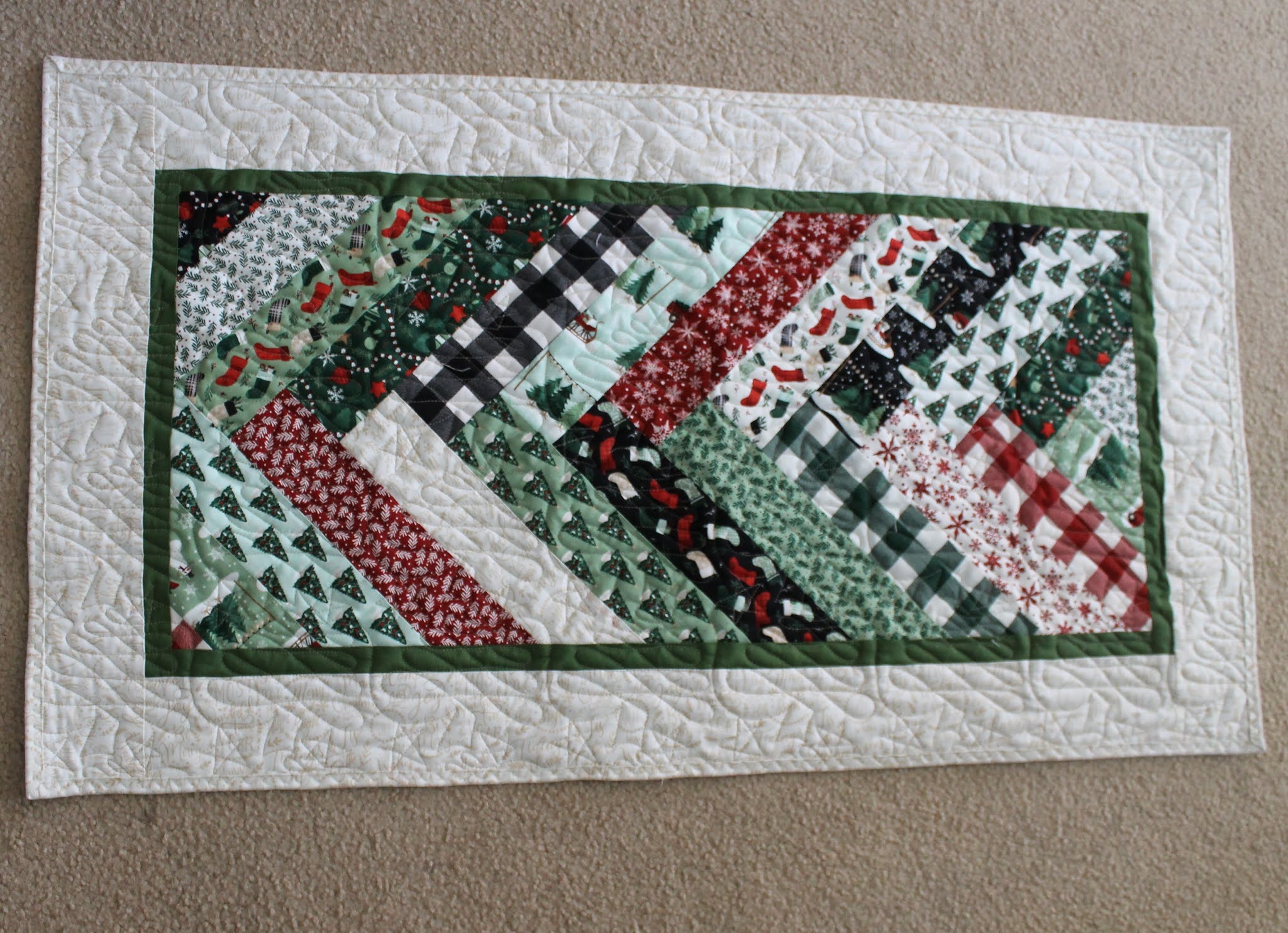 SunShine Sews... Craft Fair Table Runners