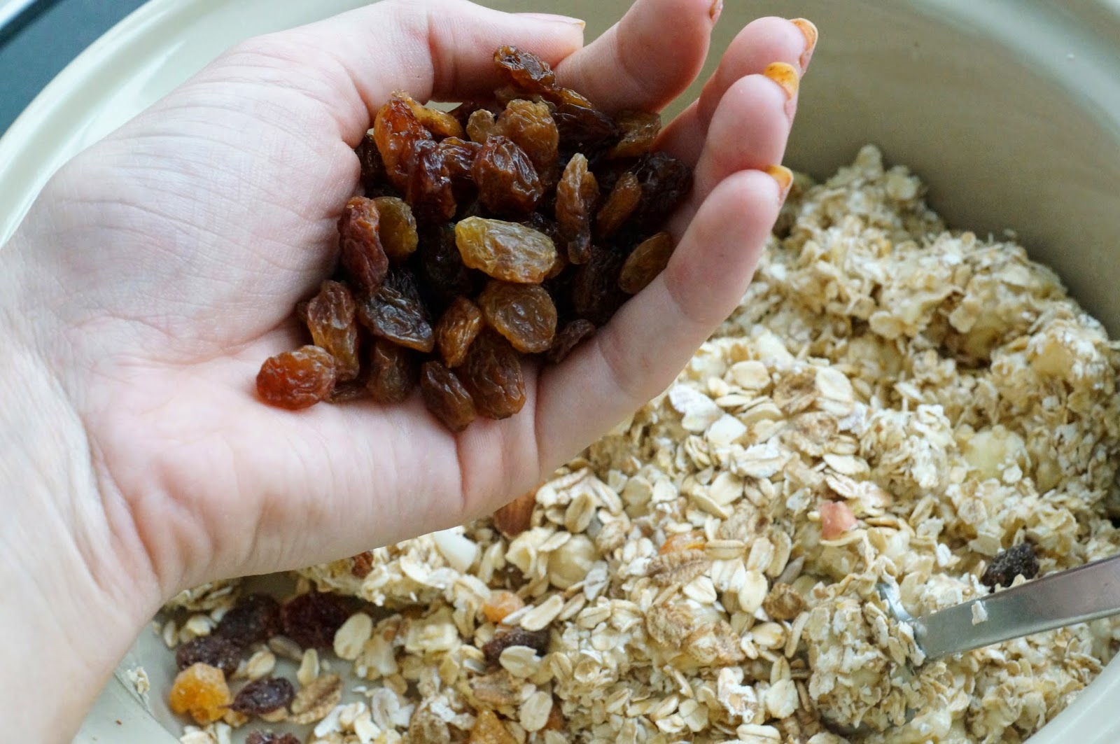 Emtalks: BAKE: Easy, Healthy Banana and Oat bites