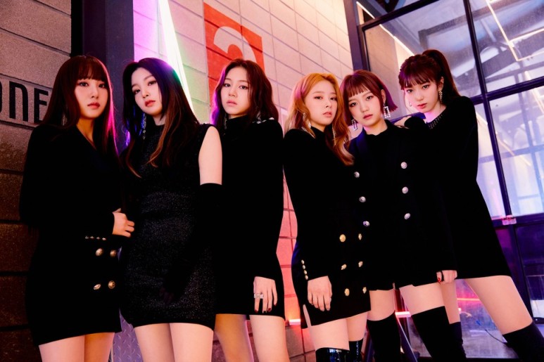 컨셉 노래는 기깔나게 뽑는듯한 걸그룹 | 인스티즈