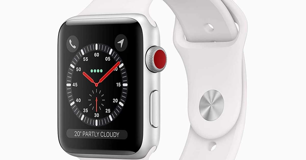 Apple SmartWatch Series 3 White Sport Band with Silver Aluminium Case