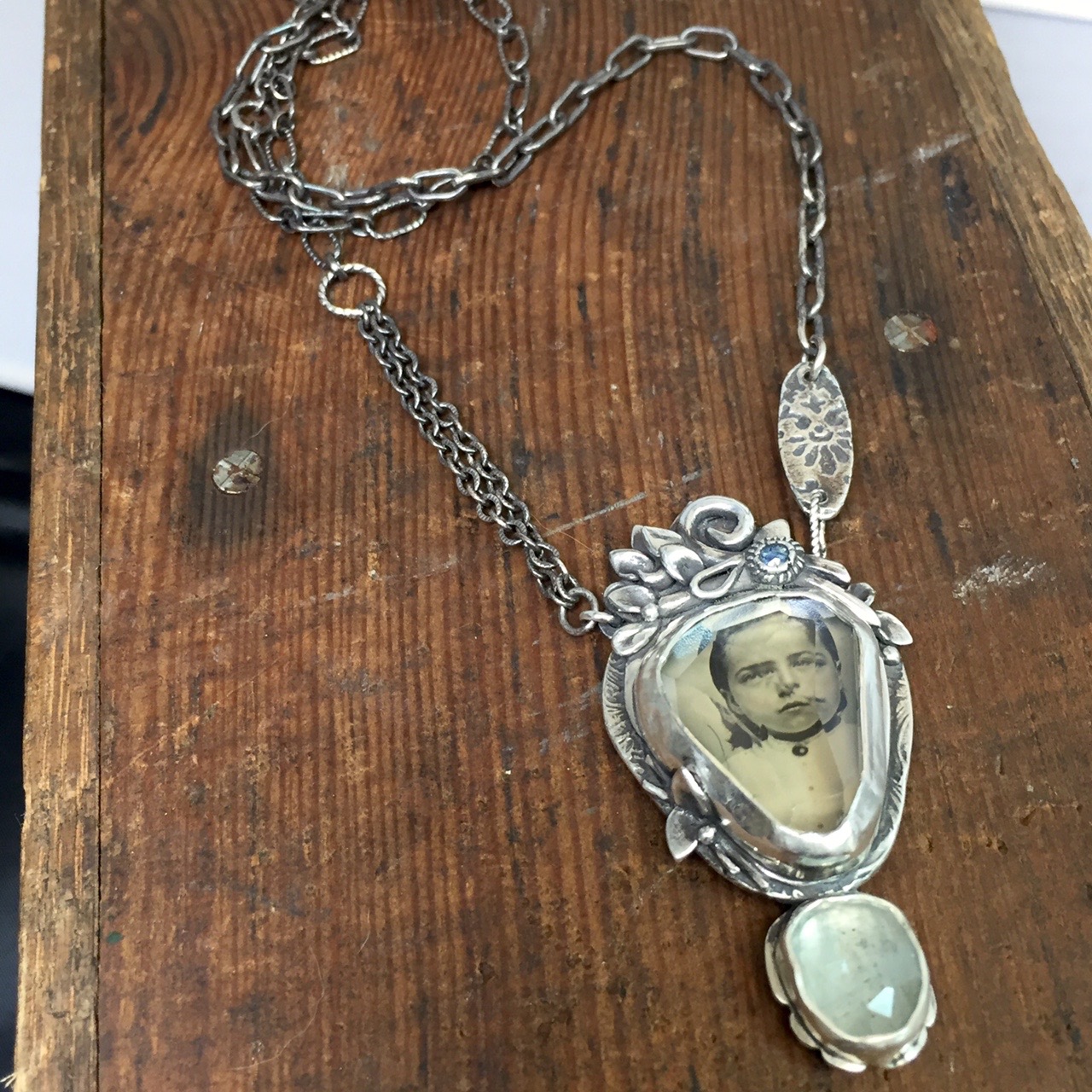 Lora Hart Blogs Anatomy of a Pendant, Stone Setting