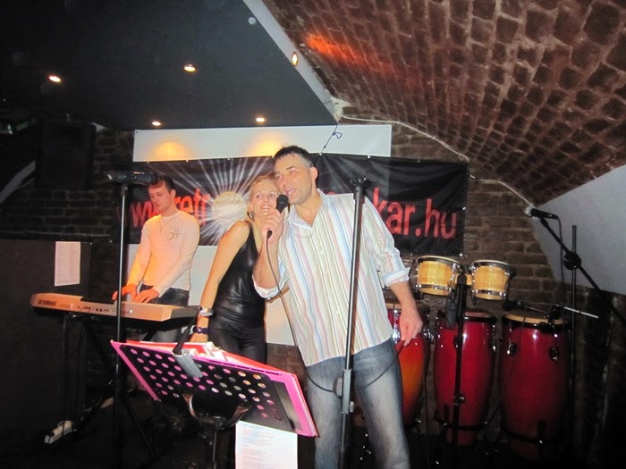 Esküvői zenekar Retro partyzenekar az igazi esküvői zenekar