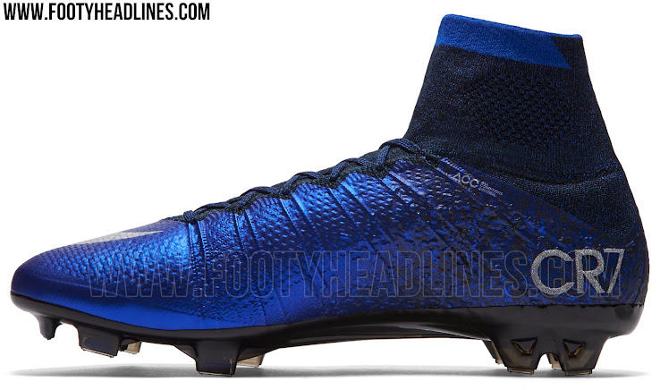 ronaldo blue boots