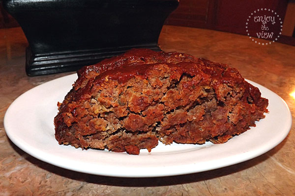 sliced meatloaf on a plate