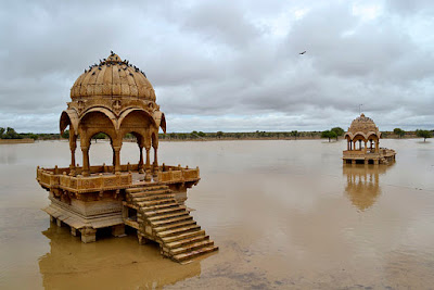 Gadisar Lake