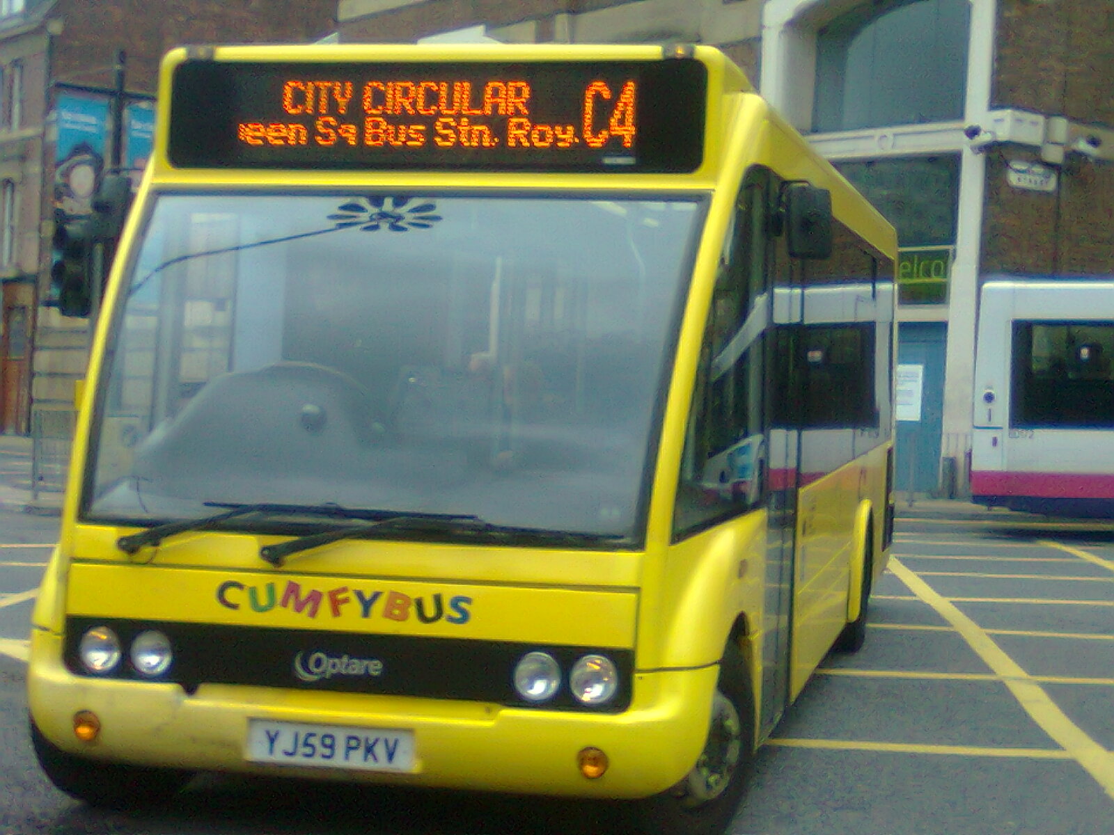 Cumfybus to open new Bus garage in Bolton