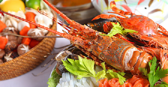 Top 5 quán hải sản thu hút thực khách mỗi khi đến Bình Thuận