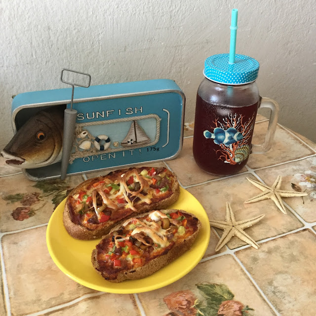 Bayat Ekmek Pizzası Yapılışı