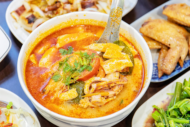 米噹泰式碳烤，半夜１點也能吃到的泰式風味料理，餐點平實好吃，闆娘也是正妹哦！