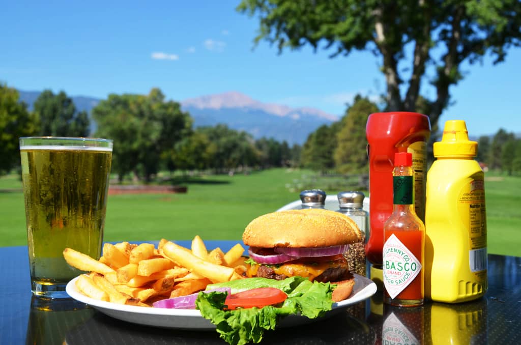 10 Best Foods and Drink for Golfers