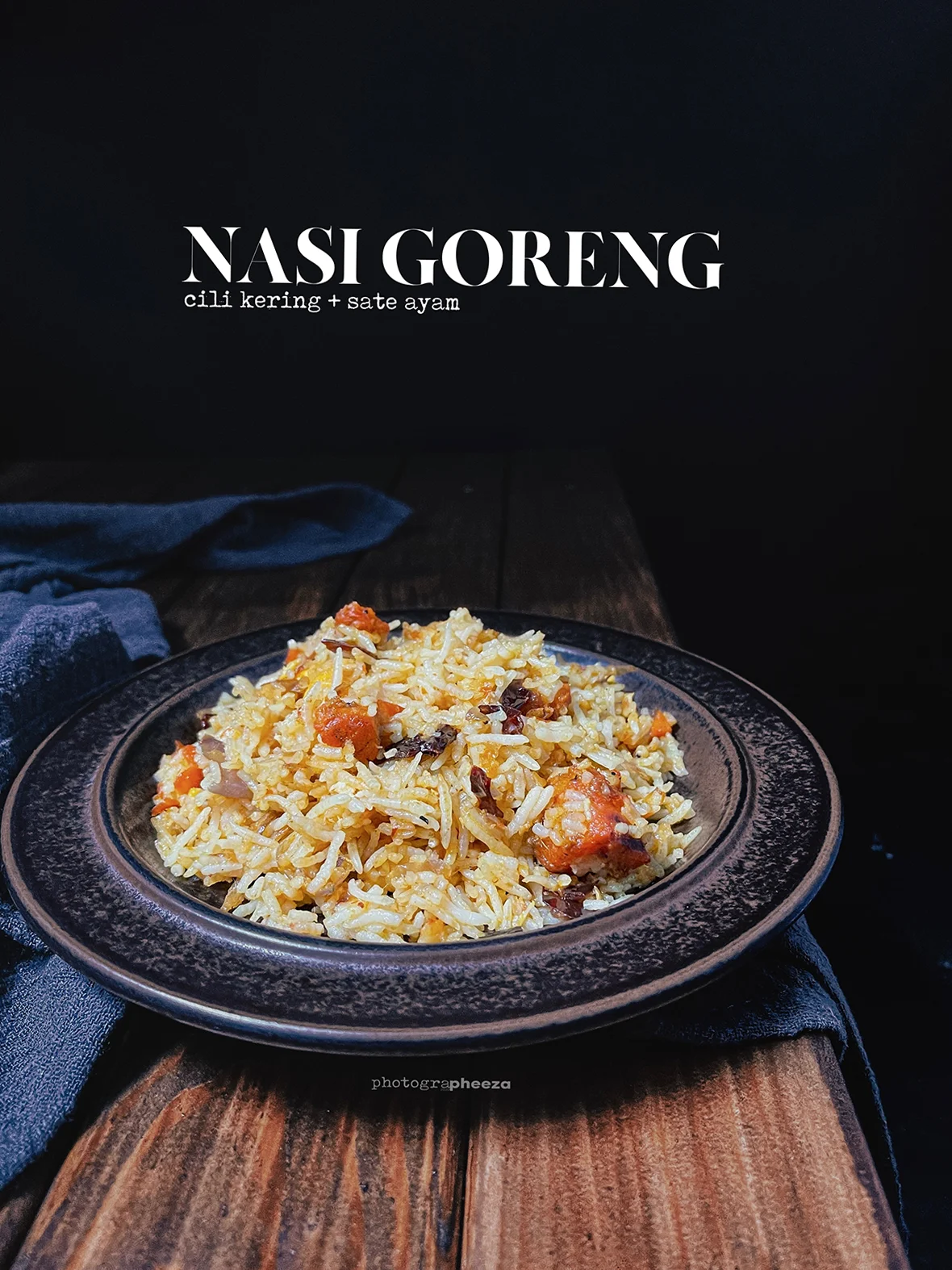 Nasi Goreng Cili Kering Campur Sate Ayam