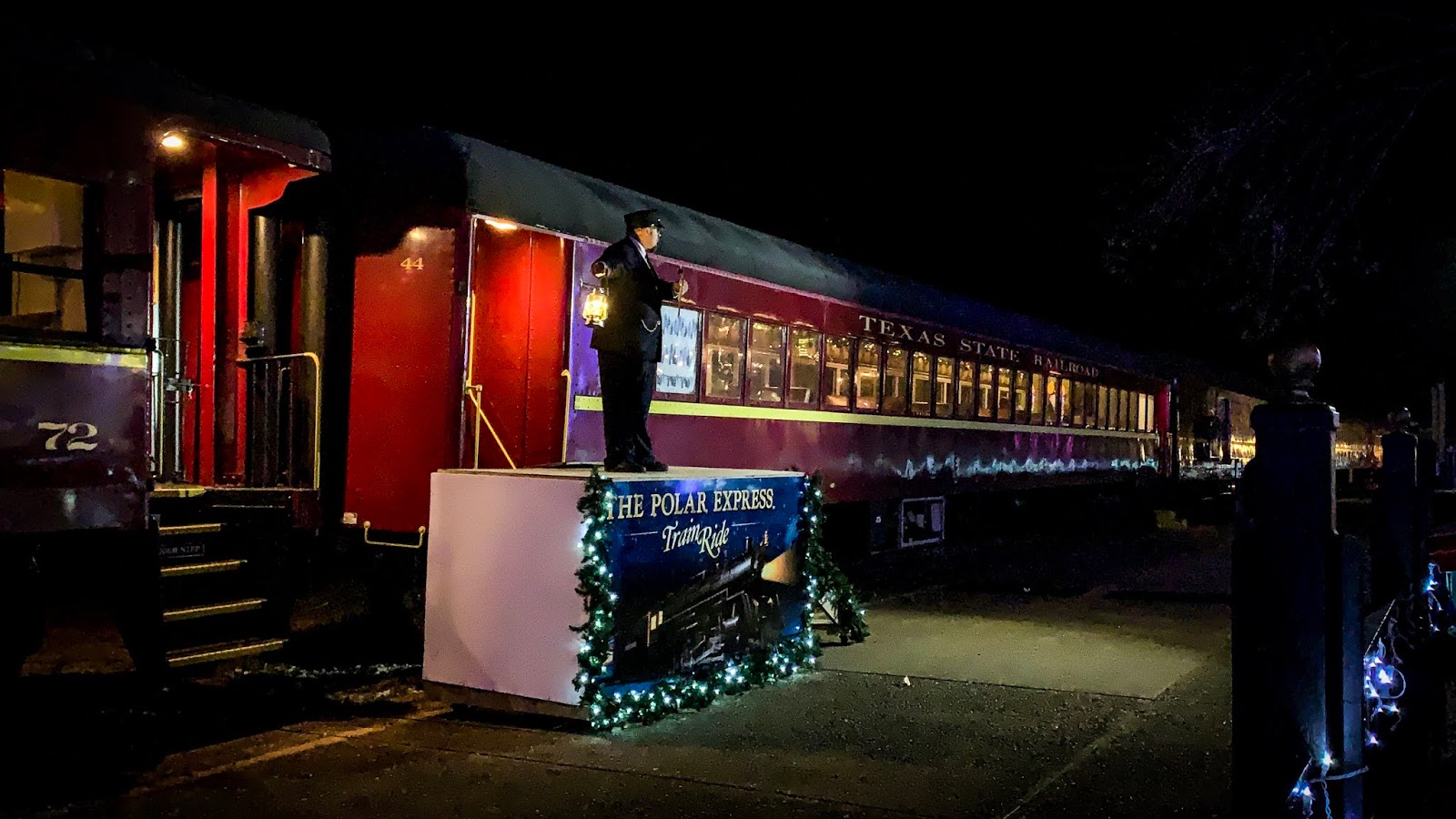 {ALL ABOARD THE POLAR EXPRESS / 2019} HALL AROUND TEXAS