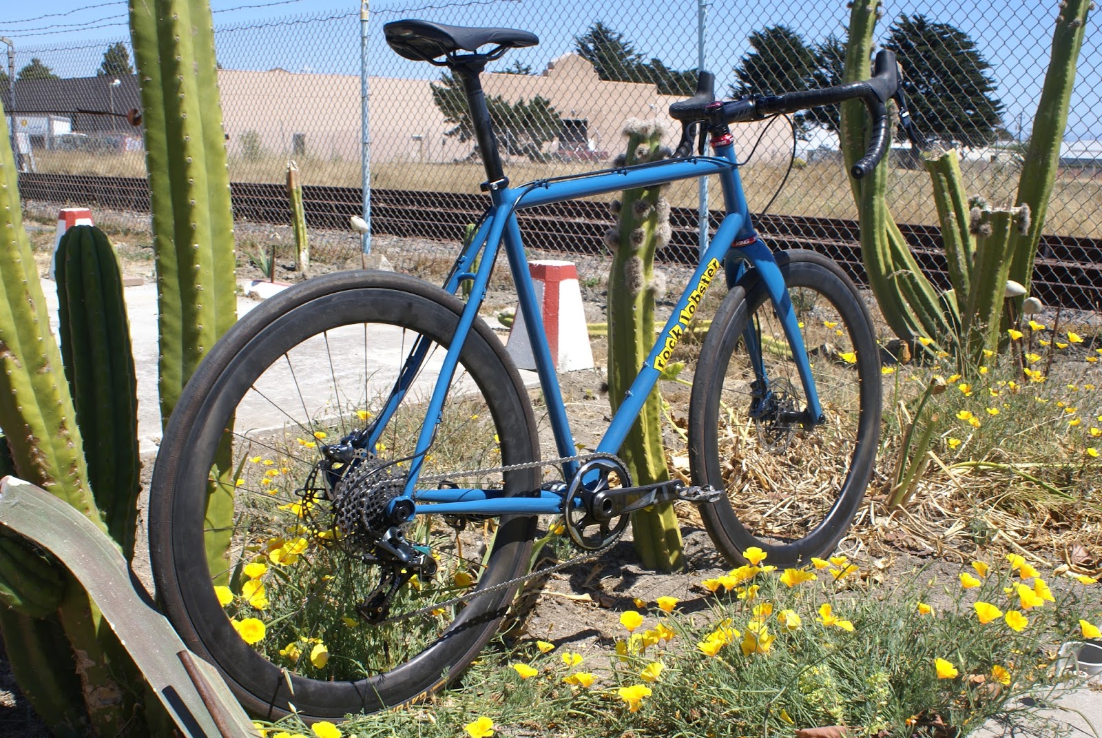 what's up in Santa Cruz Steel big tire CX/Gravel bike for SF