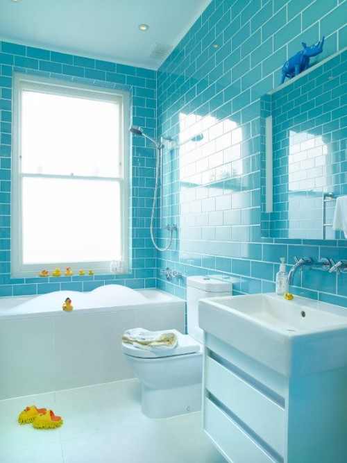 Inspirasi Motif Keramik Kamar Mandi Dengan Nuansa Warna Tosca Cafeteria