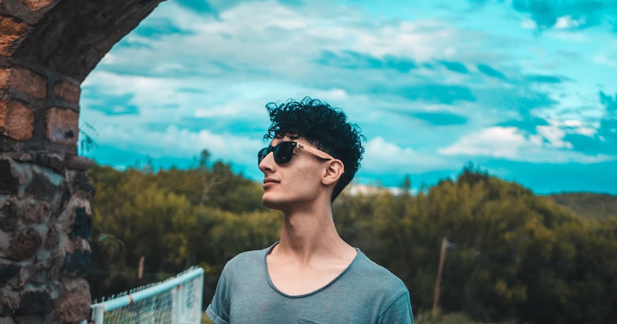 "Lanternjawed" nghĩa là gì?