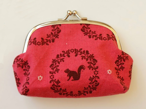 5 Sew in metal clasp purse frame - Pinwheels