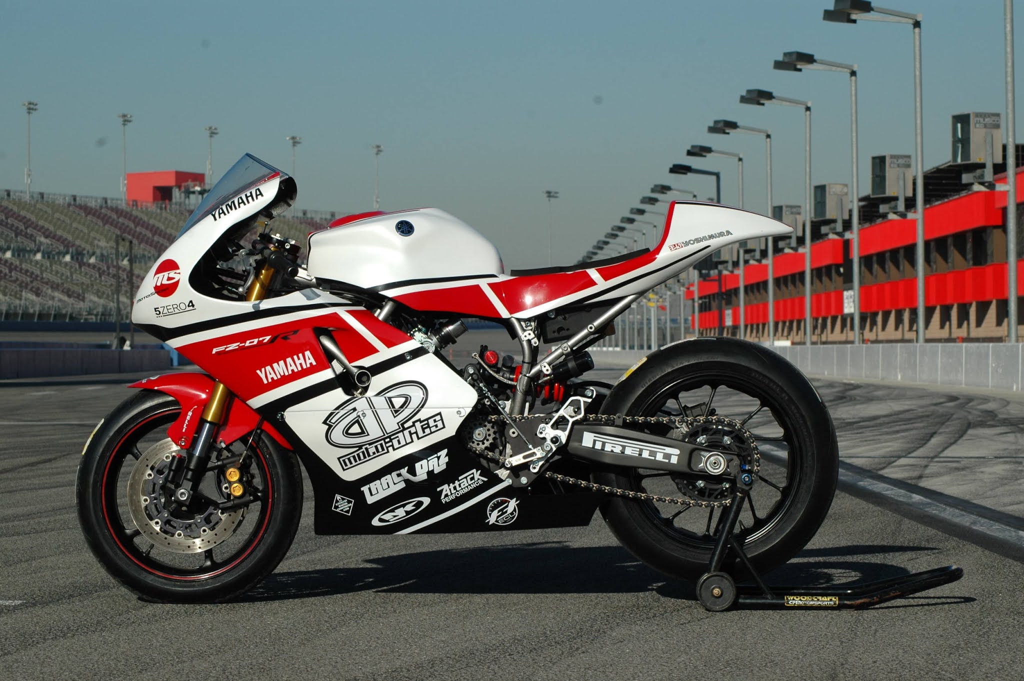 Yamaha R7  Ma è davvero una novità ? - RocketGarage - Cafe Racer Magazine