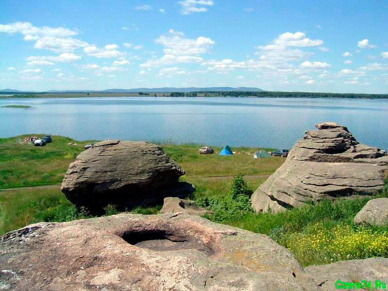 Озера каслинского челябинской области. Аллаки озеро красные Партизаны. Озеро большие Аллаки Челябинская. Алаки озеро Аллаки. Малые Аллаки озеро в Челябинской.