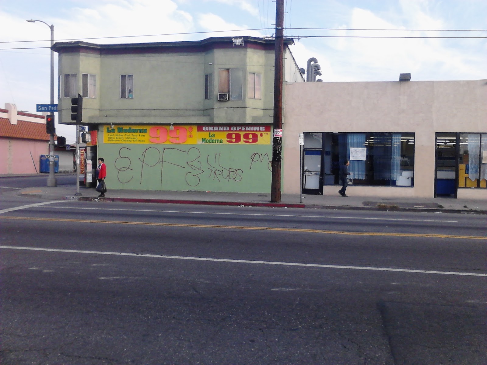 sureno 13 gangs graffiti Primera flats ( 23rd street )