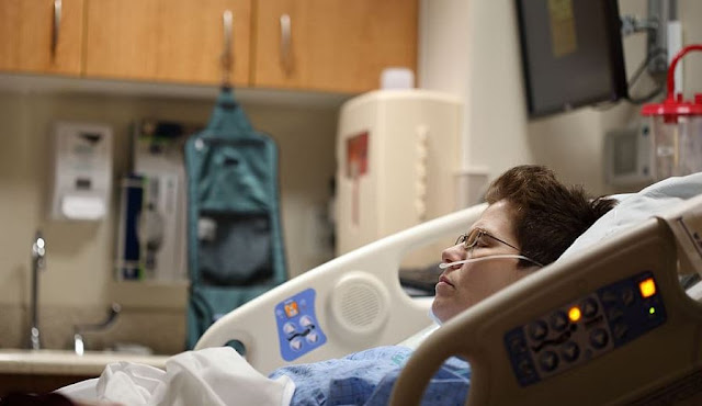 Doa Menjenguk Orang Sakit Sesuai Sunnah Lengkap - Abu Syuja