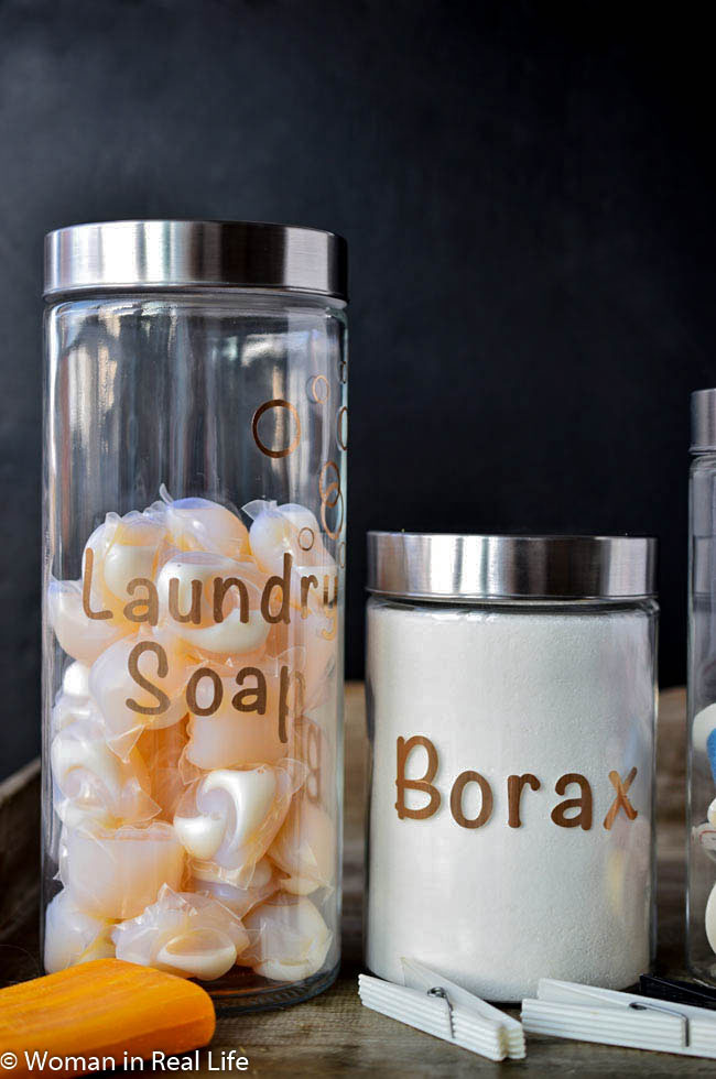 Woman in Real Life: DIY Gold Foil Laundry Jar Labels (#DIYMyWay)