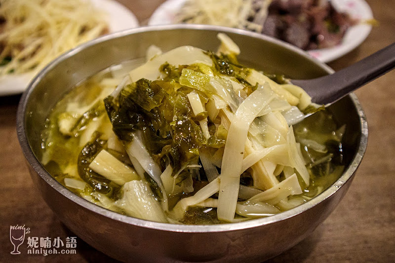 【台南中西區美食】臺中鵝肉。生意太好鵝肉來不及賣