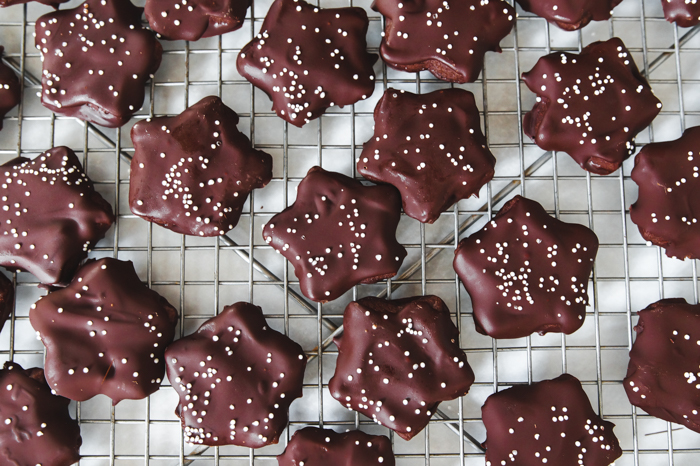 Copycat Trader Joe's Mini Dark Chocolate Mint Stars Recipe