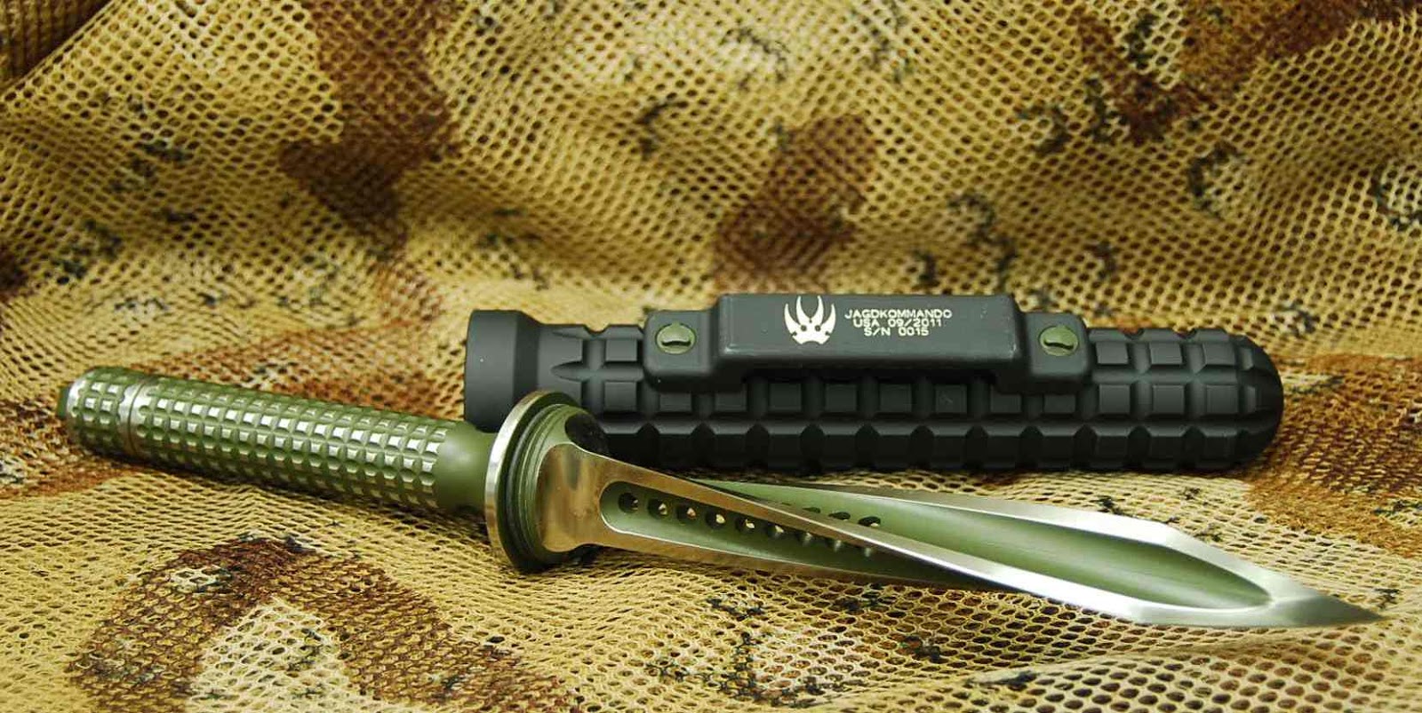 facón chico: Microtech Jagdkommando