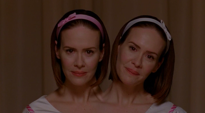 American Horror Story: Cupcakes for Bette and Dot