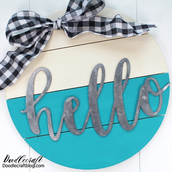 This cute door sign or entry way plaque is perfect for any time of the year.   They are a great handmade gift and can be customized any way you desire.    Make them match the holiday or even make them interchangeable.