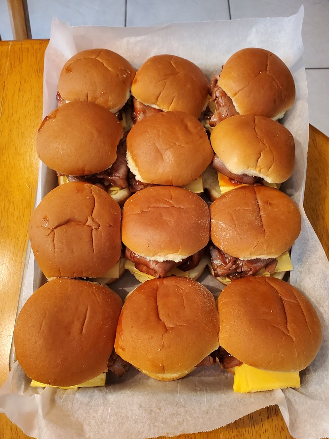Arby's Copycat Beef and Cheddar Sliders What's Cookin' Italian Style