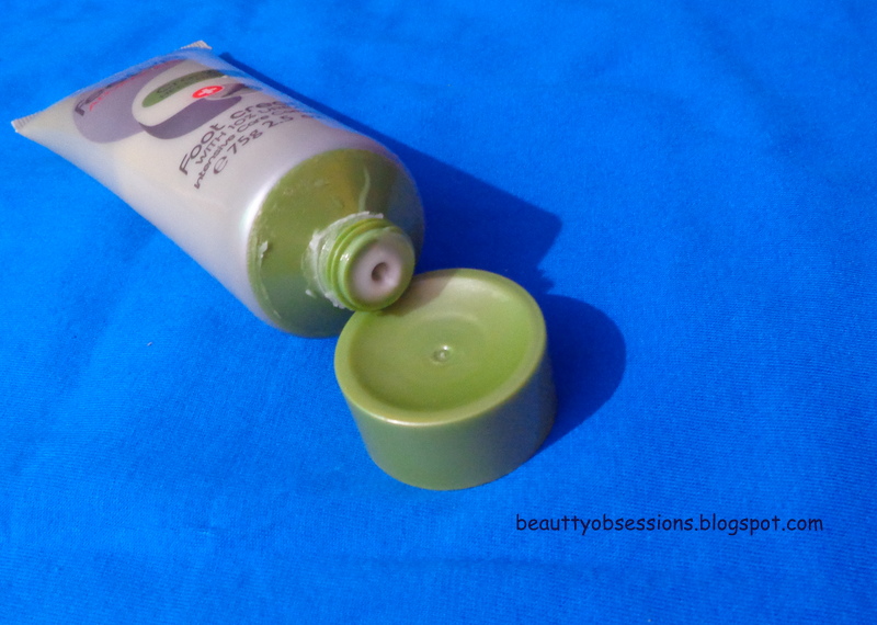 Oriflame FeetUp Advanced Cracked Heel Repair Foot Cream A Quick Review