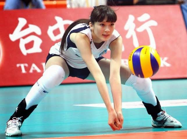 blocking dalam permainan bola voli