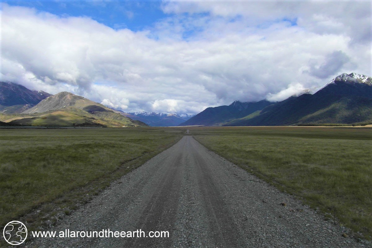 Endless road to Lake Camp, Lake Clearwater and Mount Sunday, New Zealand Alps, New Zealand, South Island The seemingly endless road to Lake Camp, Lake Clearwater and Mount Sunday (location of Lord of the Rings' Edoras), New Zealand Alps, New Zealand, South Island