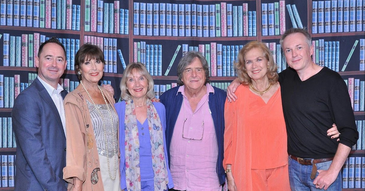 Carry On Blogging! Robert Ross on his Carry On Cruise