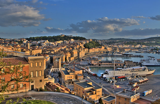 ANCONA LOST Storia dell'arte di Ancona (lezione 1)