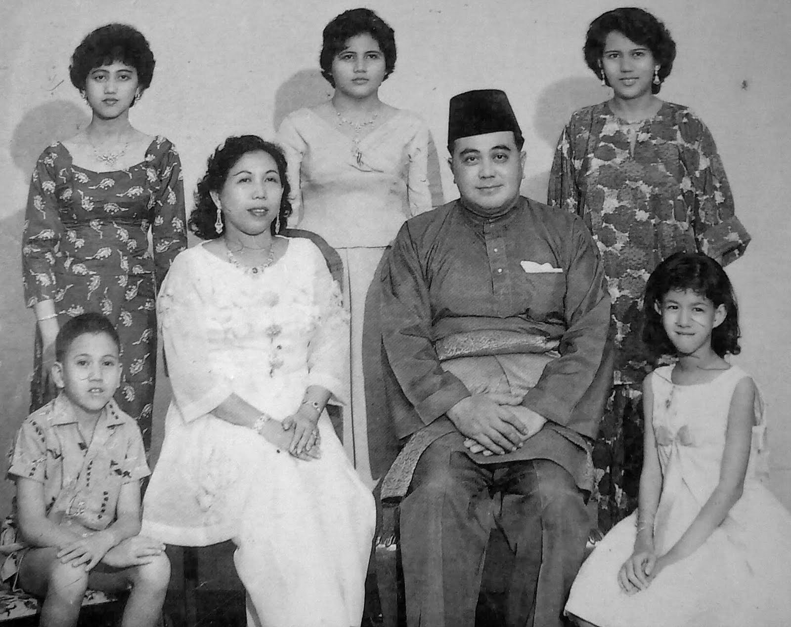 Jom Kita Kenal Almarhum Sultan Ismail Petra